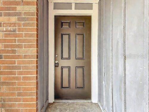 200 Country Club Dr in Largo, FL - Building Photo - Building Photo