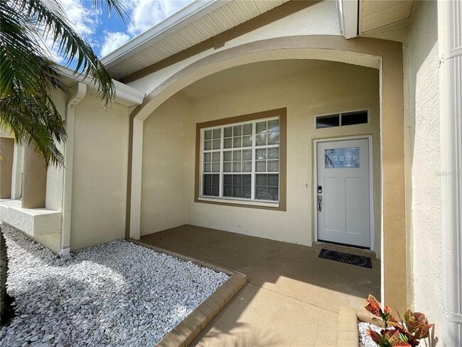 1333 Flaxwood Ave in Brandon, FL - Building Photo - Building Photo