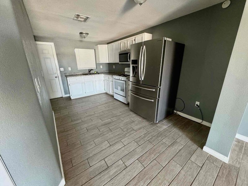 4980 S 17th Ave in Tucson, AZ - Building Photo