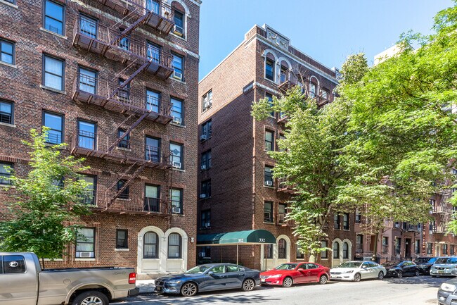 The Benenson in New York, NY - Building Photo - Building Photo