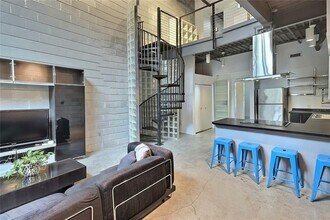 217 N 12th St in Tampa, FL - Building Photo - Building Photo