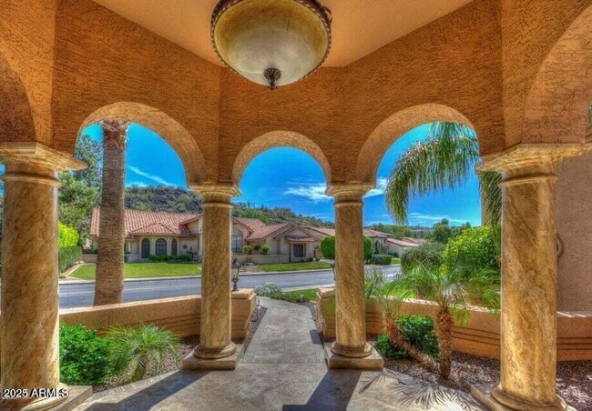 1502 W Port Au Prince Ln in Phoenix, AZ - Building Photo - Building Photo