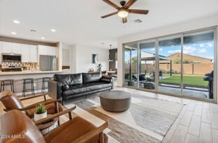 5516 W Western Star Blvd in Phoenix, AZ - Building Photo