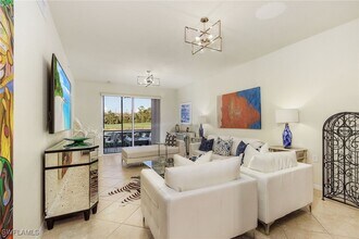 10333 Heritage Bay Blvd in Naples, FL - Building Photo - Building Photo
