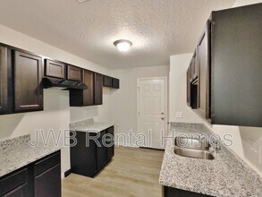 7823 Dekle Ave in Jacksonville, FL - Building Photo - Building Photo