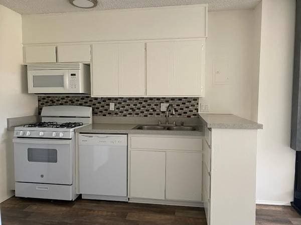 14271 Browning Ave, Unit R58 in Tustin, CA - Building Photo - Building Photo
