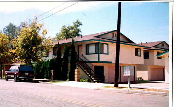 605 Limited St in Lake Elsinore, CA - Building Photo - Building Photo