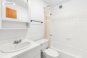 373 Pacific St in Brooklyn, NY - Building Photo - Building Photo