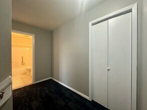 1315 N Dowling Ave in Minneapolis, MN - Foto de edificio - Building Photo