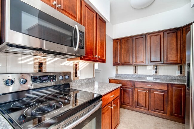 property at 2601 Rosedale St