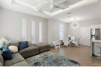 4624 N Ebony St, Unit UnitA in Pharr, TX - Building Photo - Building Photo
