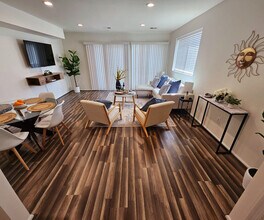 2439 18th St NW in Washington, DC - Foto de edificio - Building Photo