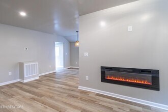 4910 Cleage St SW in Knoxville, TN - Building Photo - Building Photo