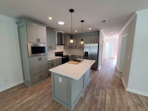 6703 NW 30th St in Margate, FL - Building Photo - Building Photo