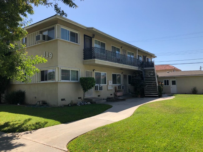 119 N Montague Ave, Unit E
