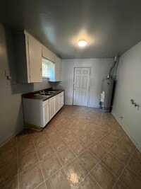 5419 Makeig St photo'