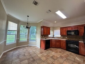 1656 Williamsburg Dr in Bossier City, LA - Building Photo - Building Photo