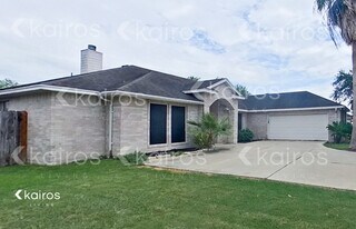 15334 Guadalupe River Dr in Corpus Christi, TX - Building Photo