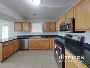 1401 Thomas Dr in Lebanon, IN - Building Photo - Building Photo