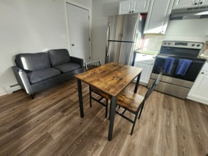 151 S Main St, Unit B7 in Northfield, VT - Building Photo - Building Photo