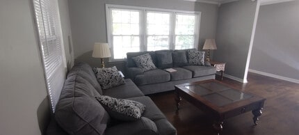 1809 Pinedale Dr in Raleigh, NC - Building Photo - Building Photo