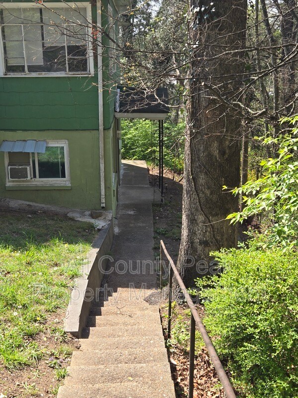property at 107 Hollyberry Ln