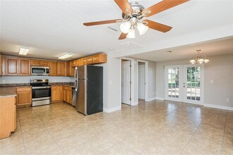 1405 N Lake Shipp Dr in Winter Haven, FL - Building Photo - Building Photo