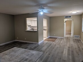 198 Tuscany D, Unit 198 Tuscany D in Delray Beach, FL - Building Photo - Building Photo