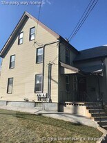 25 4th St in Medford, MA - Building Photo