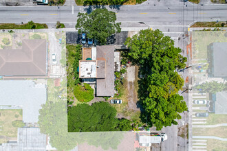 3095 NW 11th St in Miami, FL - Building Photo - Building Photo