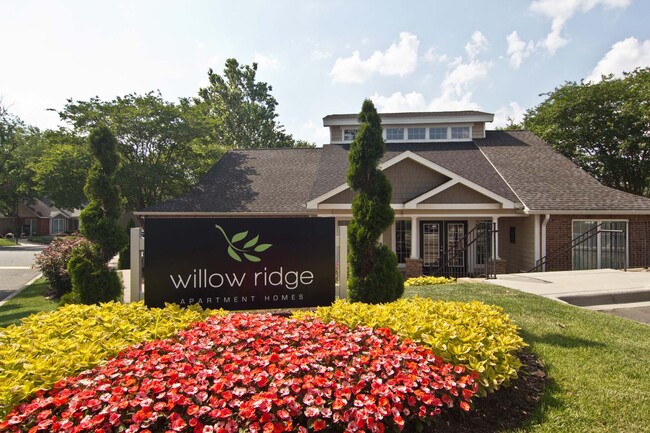 Willow Ridge Apartments in Charlotte, NC - Foto de edificio - Building Photo