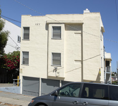 2311 Ivy Dr in Oakland, CA - Building Photo - Building Photo