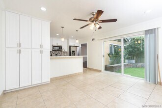 10622 Caminito Derecho in San Diego, CA - Building Photo - Building Photo