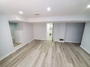 146 Dawes Rd in Toronto, ON - Building Photo - Building Photo