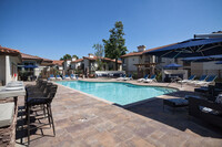 The Bryant Apartments at Yorba Linda in Yorba Linda, CA - Foto de edificio - Building Photo