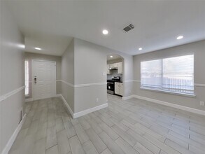 19111 Deep S Ct in Katy, TX - Building Photo - Building Photo