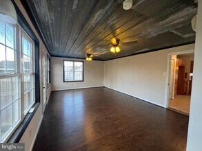 2712 Canada Hill Rd in Myersville, MD - Building Photo - Building Photo