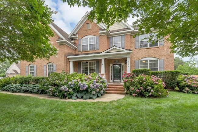 2409 Edenton Ct