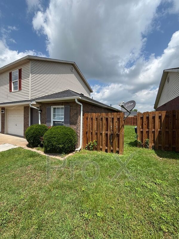3408 SW Victoria Pl in Bentonville, AR - Building Photo - Building Photo