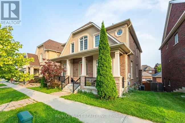 92 Glengordon Cres in Markham, ON - Building Photo - Building Photo