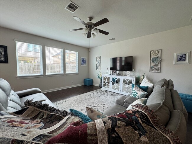 property at 12623 Hartford Bluff Ct