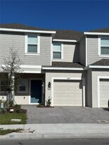 3007 Canary Ave in Davenport, FL - Building Photo