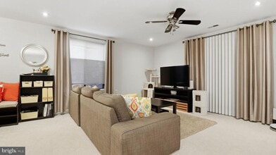 13201 Chalet Pl in Germantown, MD - Building Photo - Building Photo