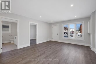 89 Orchard View Blvd in Oshawa, ON - Building Photo - Building Photo