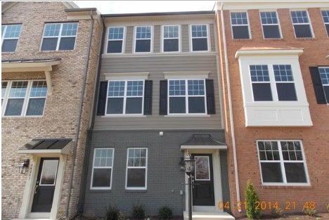 property at 44041 Eastgate View Dr