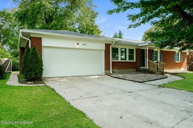 9909 Lakewood Dr in Louisville, KY - Foto de edificio - Building Photo
