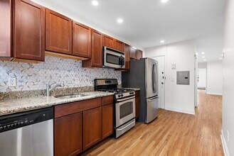 63 Jefferson St in Hoboken, NJ - Building Photo - Building Photo
