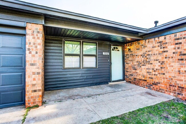 5312 23rd St in Lubbock, TX - Building Photo - Building Photo