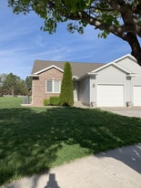 1501 N Cedar Ave in Hastings, NE - Building Photo