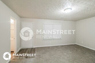3894 Fieldway Rd in Rex, GA - Building Photo - Building Photo